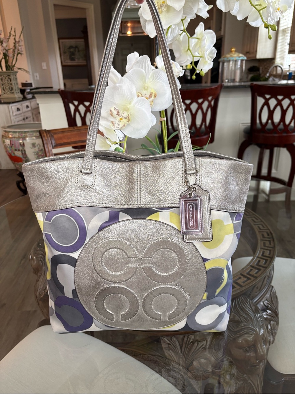 💜💚COACH JULIA OP ART SIGNATURE TOTE/SHOULDER BAG!💜💚